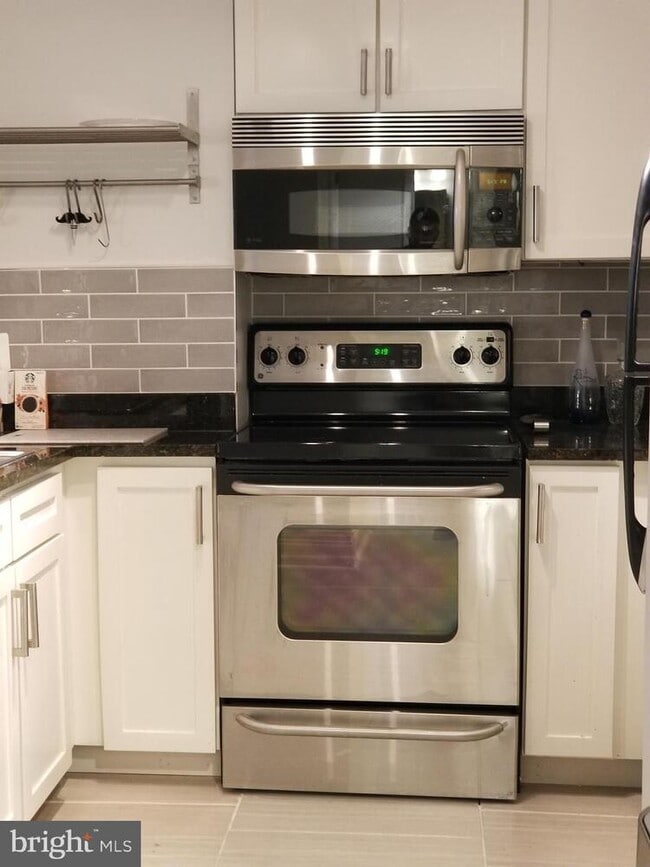 Photo - 1150 K St NW Unidad 311