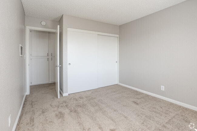 2BR, 1BA - 980SF - Second Bedroom