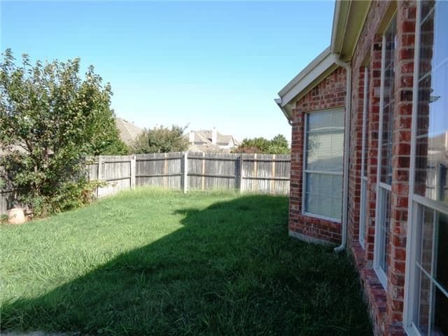 Photo - 8164 Hosta Way
