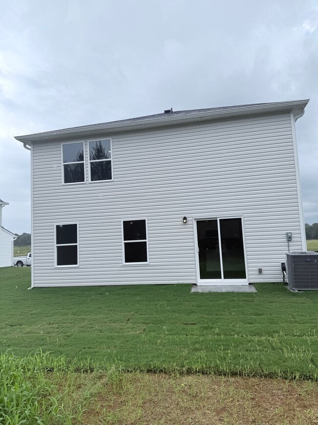 404 sweltry Dr