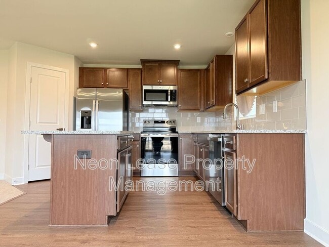 Photo - 7287 Clubhouse Dr