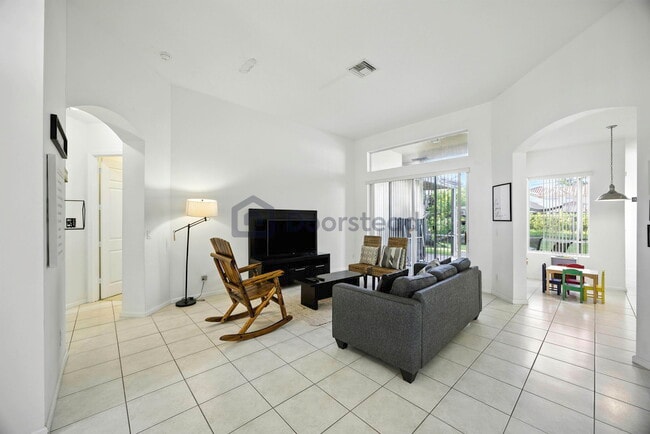 Photo - 10555 Paso Fino Dr