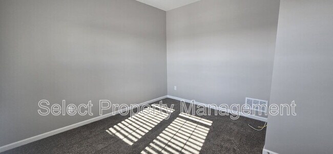 Photo - 5254 Broad Fields Cove