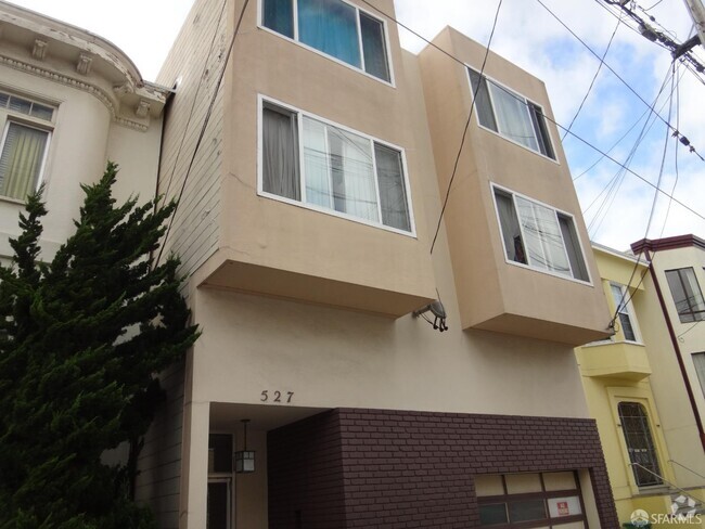 Building Photo - 527 6th Ave Rental