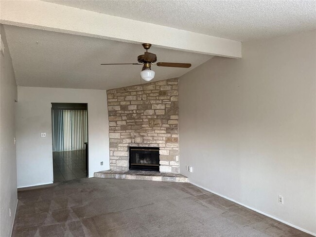 Photo - 704 Greenmeadow Dr