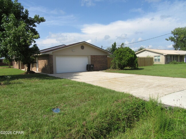 Photo - 2708 Amelia Ave