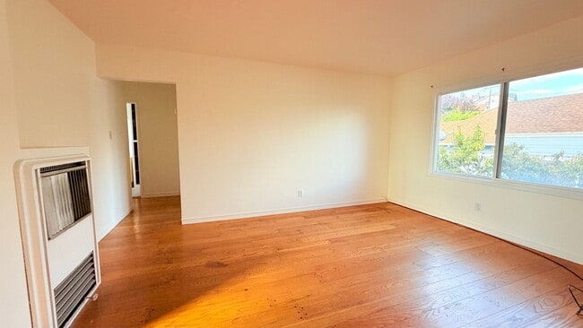 Photo - 1910-1910 42nd Ave Unit 1910 42nd Ave