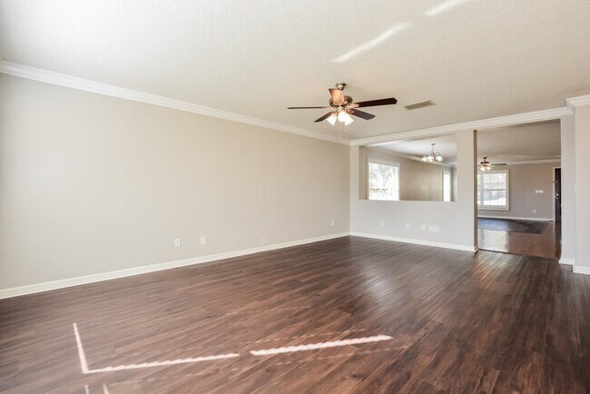 Photo - 4716 Barbados Loop