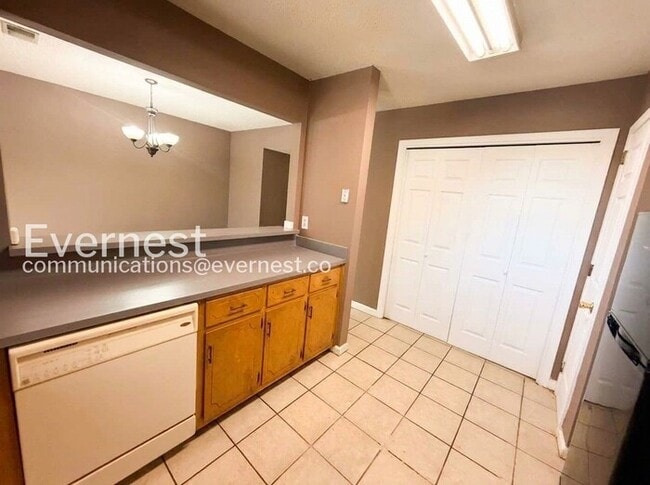 Photo - 2543 Hampstead Dr