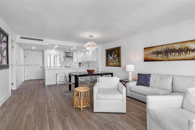 Photo - 5701 Collins Ave Unit 1707