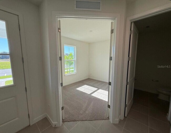 Photo - 2006 Education St