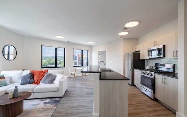 Photo - 72 S Essex Ave