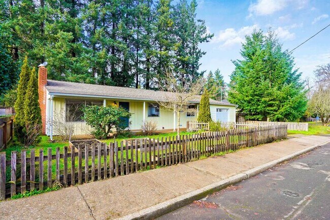 Photo - 4275 Lilly Ave SE