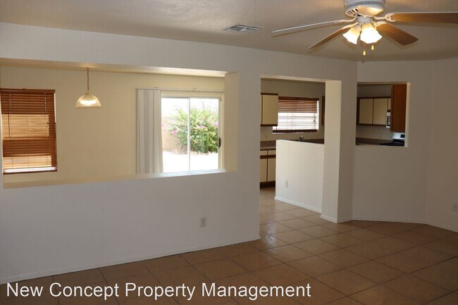 Photo - 4 br, 2.5 bath House - 2323 S McConnell Dr