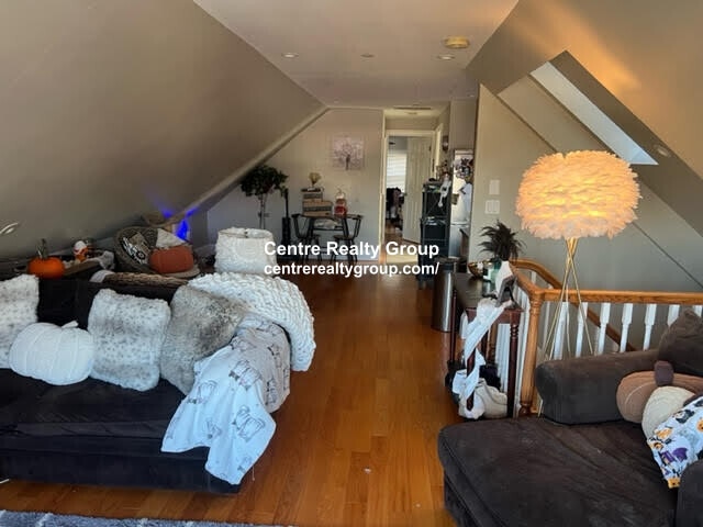 180 Hillside St Unit 4