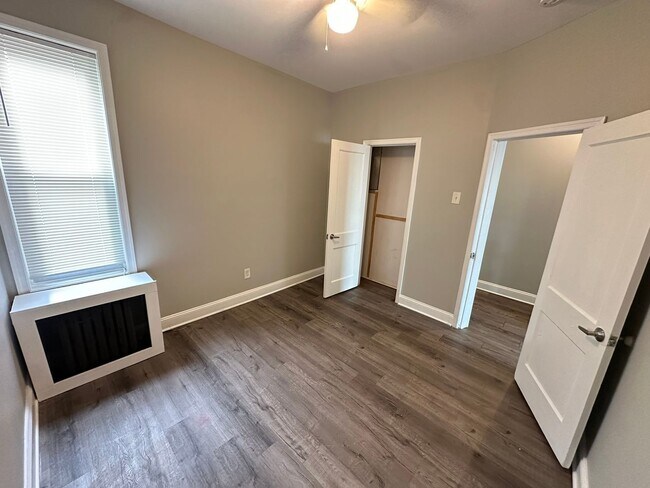 Photo - 725 S 56th St Unit B