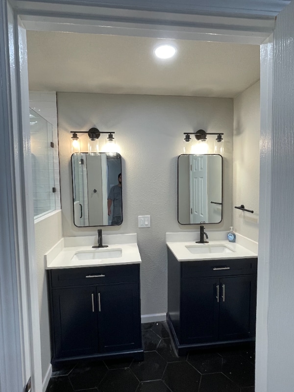 Photo - 3313 Pine St