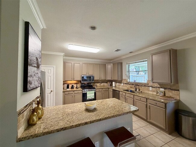 Photo - 20914 Medallion Pointe Dr