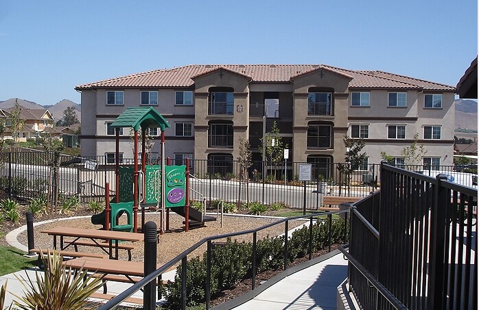 Cider Village - Cider Village Apartments
