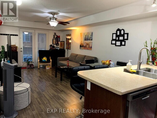 Photo - 2450 Post Rd