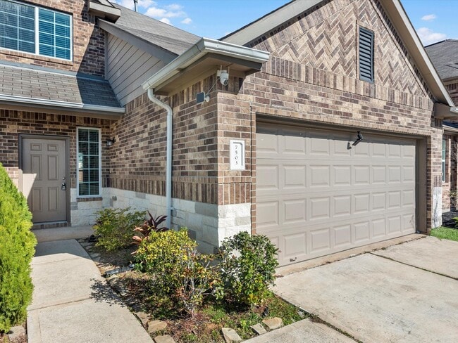 Photo - 7503 Merrylands Dr