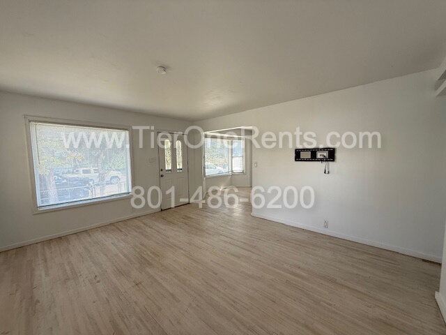 Photo - NO DEPOSIT option available for qualified renters!