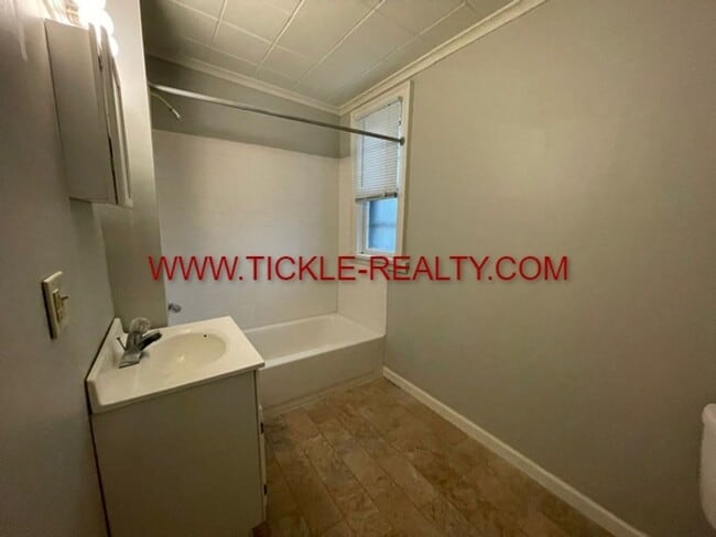 Photo - 10 Thayer St Unidad Apt. 1