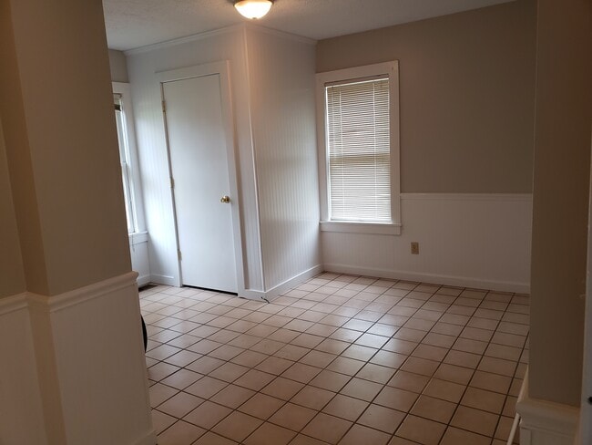 Photo - 500 N Catherine St Unit B