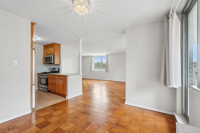 Photo - 6040 JFK Blvd E