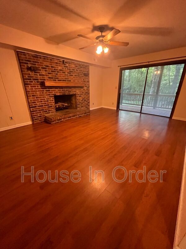 Photo - 1160 W Blue Ridge Rd