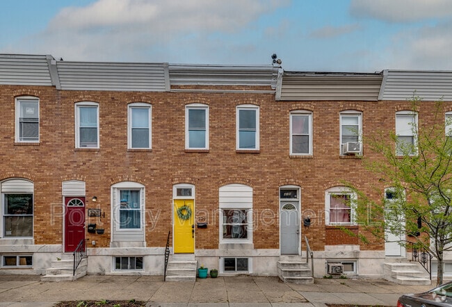 Building Photo - 320 S Newkirk St Rental