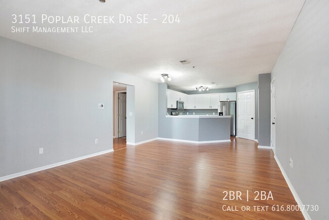 Photo - 3151 Poplar Creek Dr SE