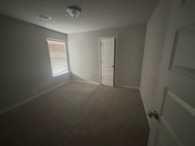 Photo - 4006 Lynford Ln