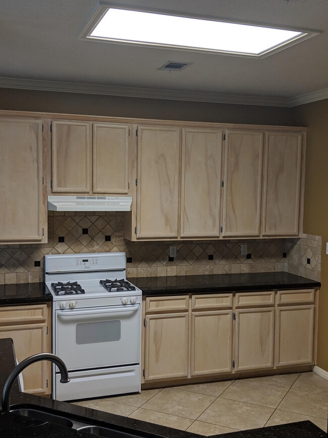 Photo - 8005 Blue Bonnet St