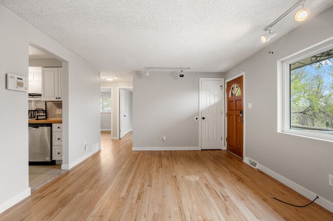 Photo - 1227 Raleigh St