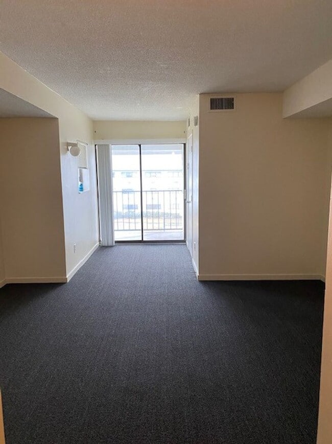 Photo - 460 Racine Dr Unit B302B