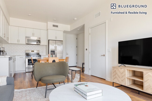 Photo - 839 Fedora St Unidad FL6-ID774