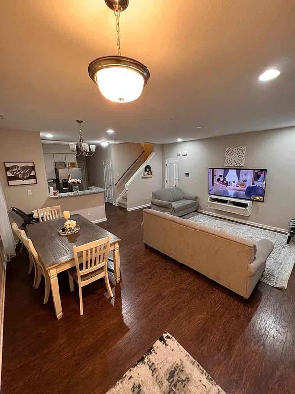 Photo - 601 Freeman Dr