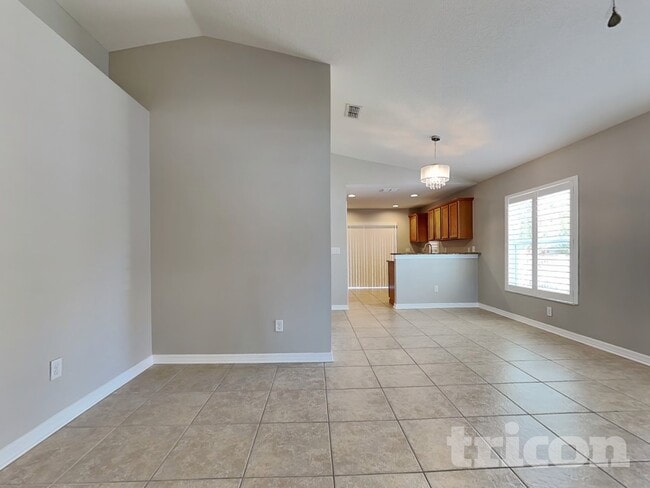 Photo - 10109 37th Ct E