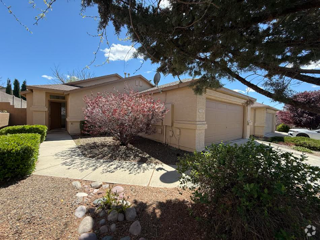Building Photo - 7451 E Mountain Dr Rental