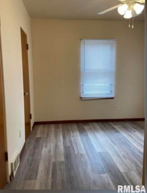 Photo - 2433 W Locust St