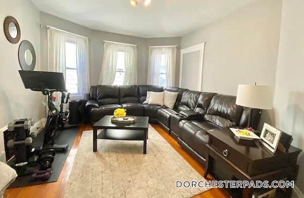 Photo - 9 Taft St Unidad 2