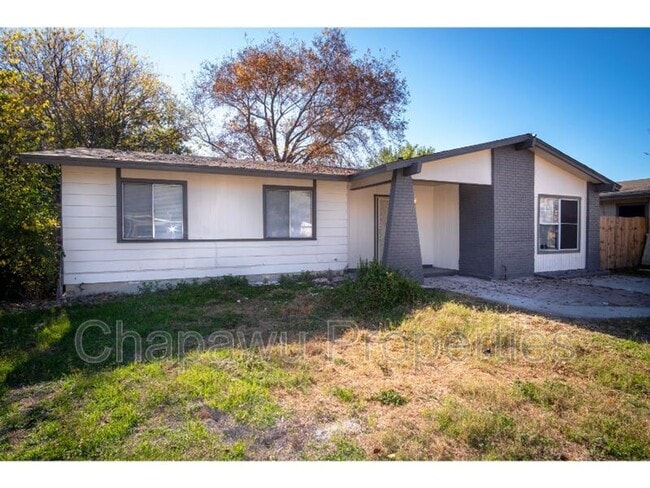 Photo - 6916 Shady Grove Dr