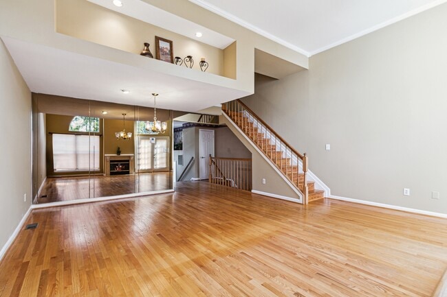 Photo - 52 Silver Moon Dr