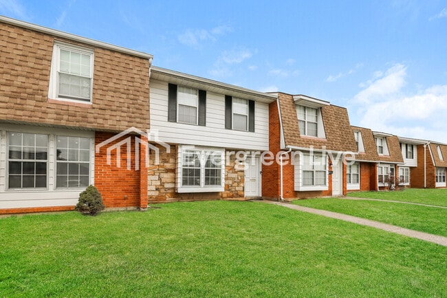 Photo - 7560 Mt Hood