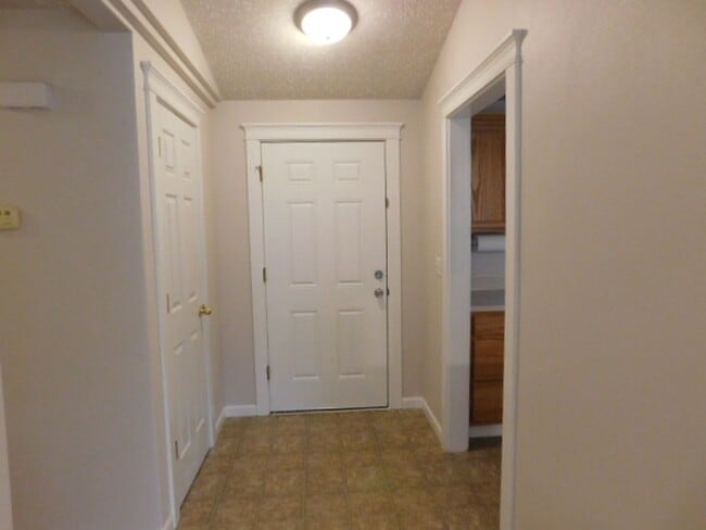 Photo - 3Bd/2Ba Single Story Home - Available to View!