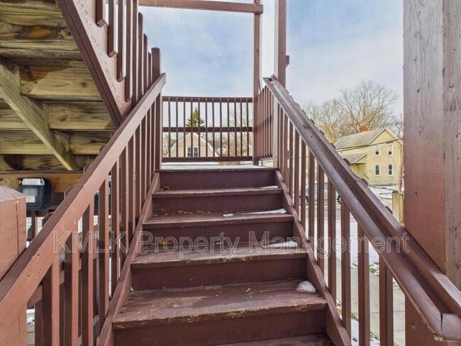 Photo - 288 Cross St