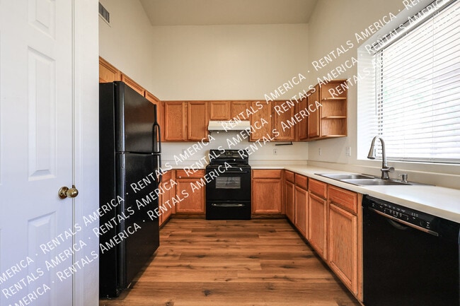 Building Photo - 6470 W Megan Ct