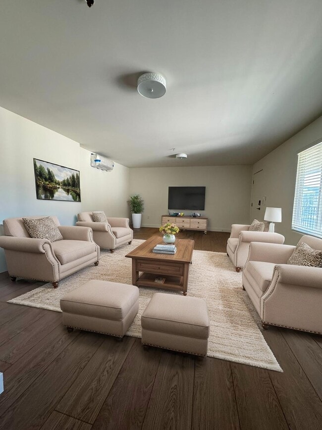 Above 7th Apartments