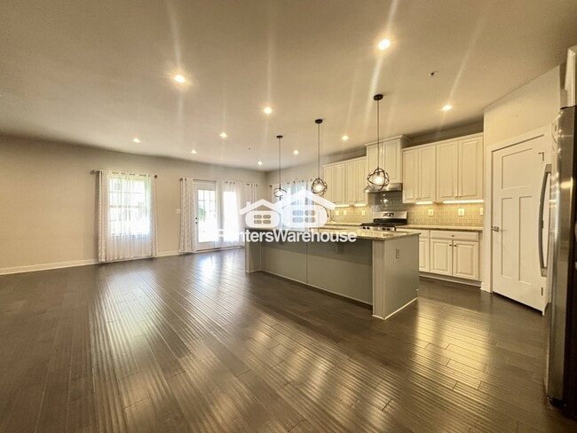 Photo - 2471 Vineyard Spgs Wy